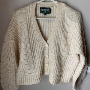 American eagle cardigan